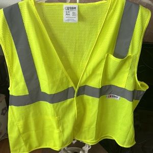 Yellow safety vest, NWOT